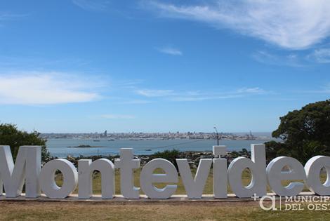 Se realizó la inauguración de la palabra “Montevideo” en la Fortaleza del Cerro.