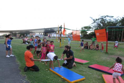 Circo en Recreo de Plaza Tres Ombúes / Foto: Javier Cáceres