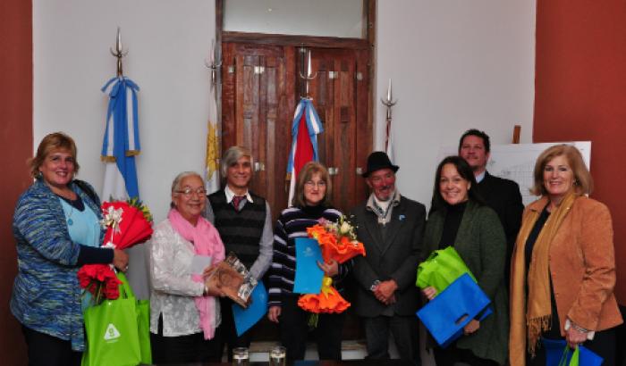 Delegación de los Municipios A y G en el 12° Encuentro de Payadores de Paraná.-