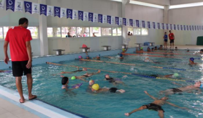 Clases de natación para niños del Zonal 18