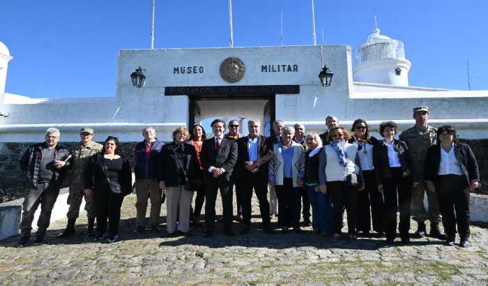  Recorrida de  Javier Salido Ortiz, Embajador de España, por el Oeste 