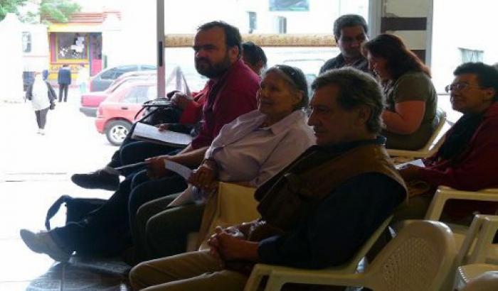 Alcalde, Gabriel Otero, y público presente. Foto: Andrea de Cuadro. 